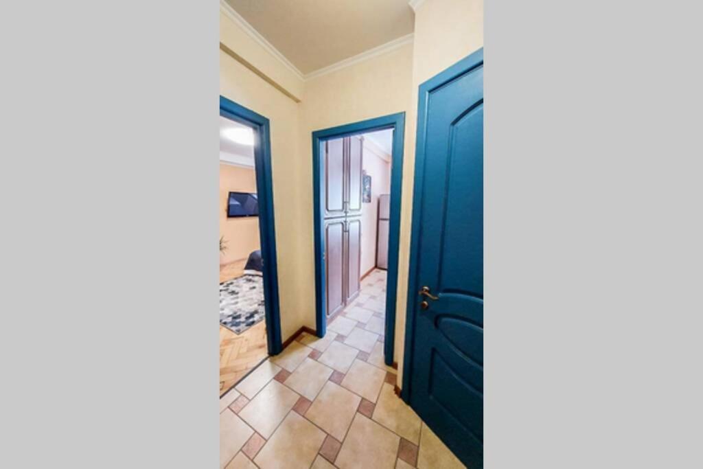 דירות קייב Cozy Flat מראה חיצוני תמונה