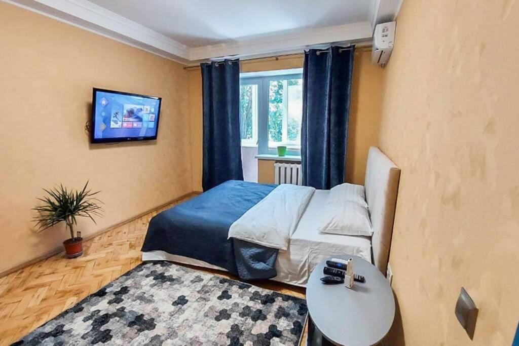 דירות קייב Cozy Flat מראה חיצוני תמונה